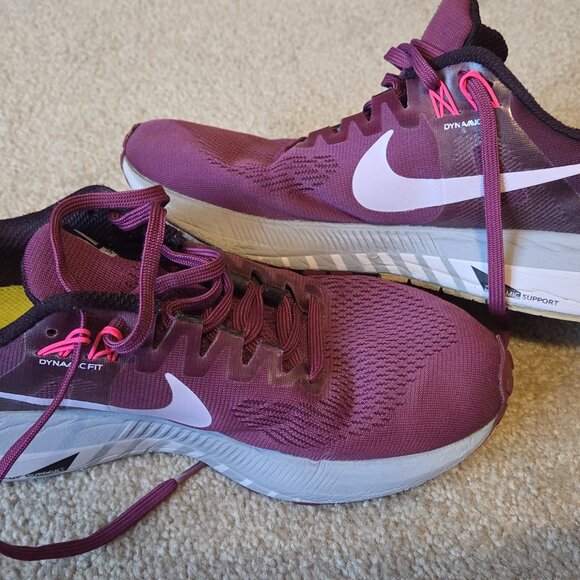 Nike Zoon Structure 21 Size 7.5 GUC *Final Pricen Drop* - Picture 5 of 6